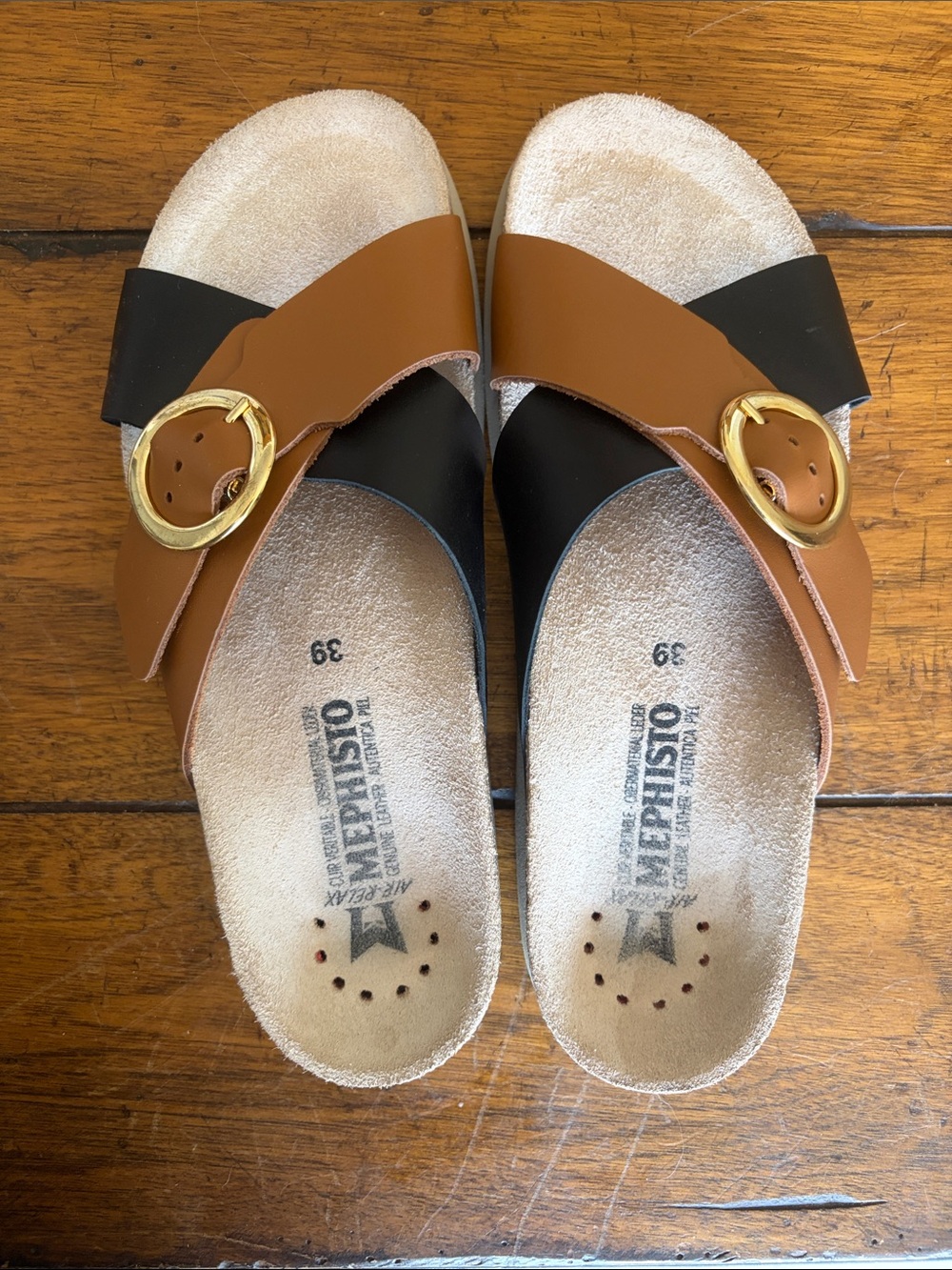 Mephisto Hirina Two-Tone Tan & Black Slide Sandals with Gold Buckle size 39